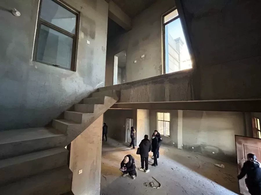 东营区 南一路 1299号名流世家花苑小区