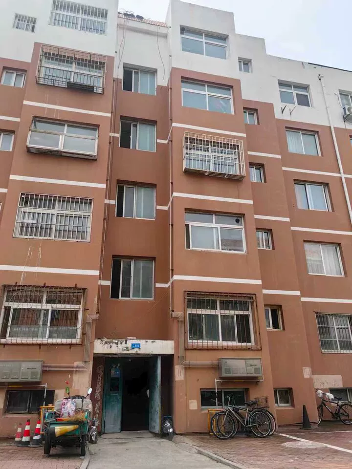 东营区 东营市东营区金水北区47幢2单元502室房产